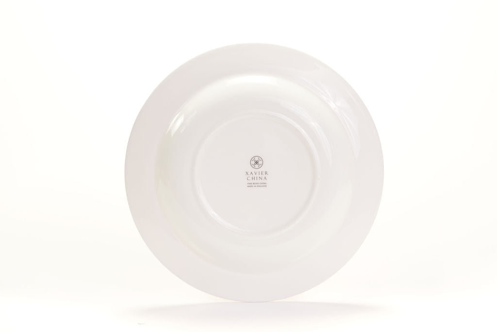 Gilded Classic White fine bone china dinnerware set