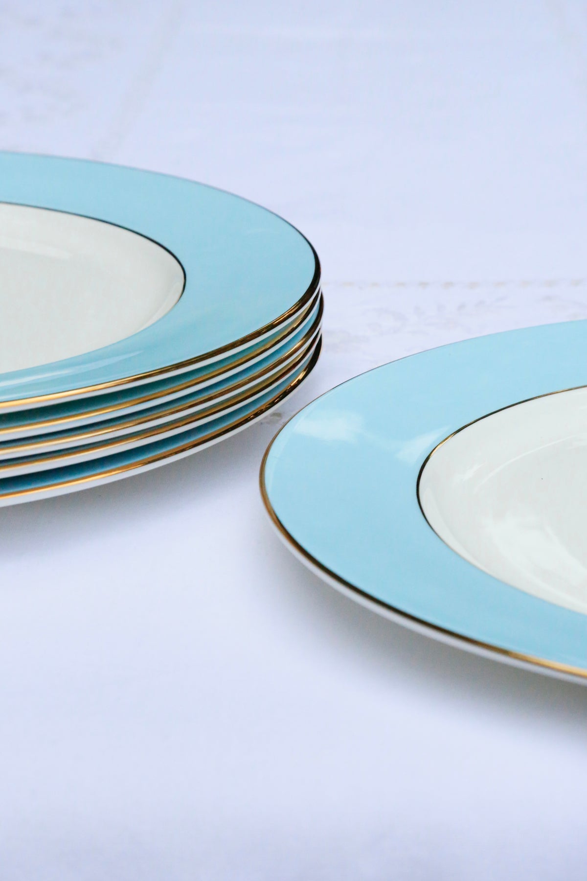 Sky Blue fine bone china dinner plate (T&A)